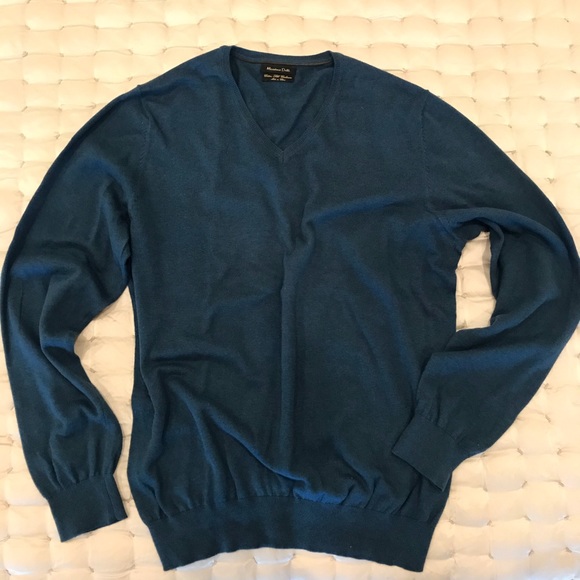 Men’s V-neck sweater - Picture 2 of 6